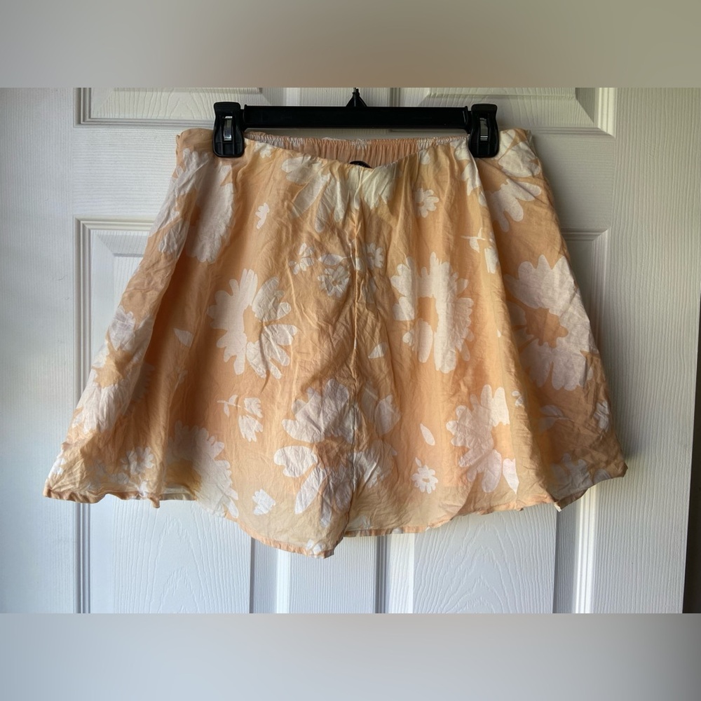 American Eagle Floral Skirt